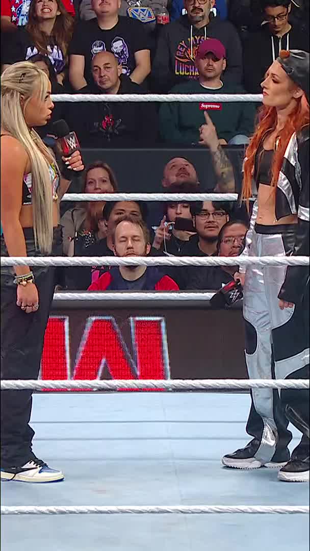 Who was the last person to defeat RheaRipley_WWE? You guessed it ... LIV Morgan!