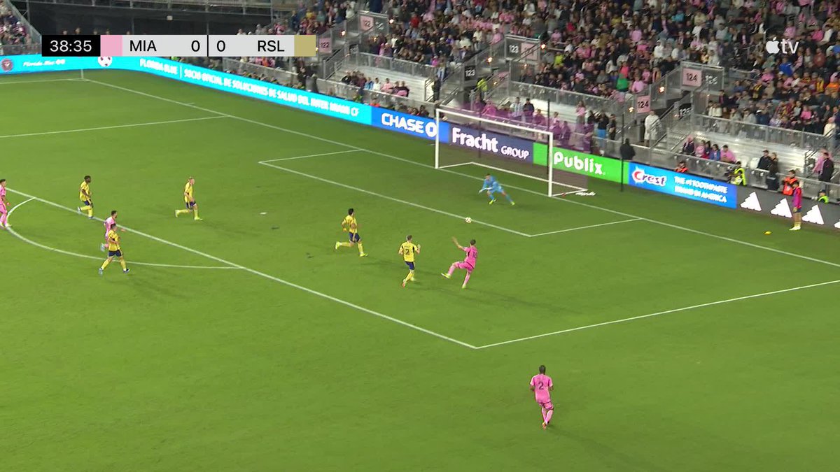 Lionel Messi assists Robert Taylor for the first goal of the 2024 MLS season 🌟 (via Major League Soccer)