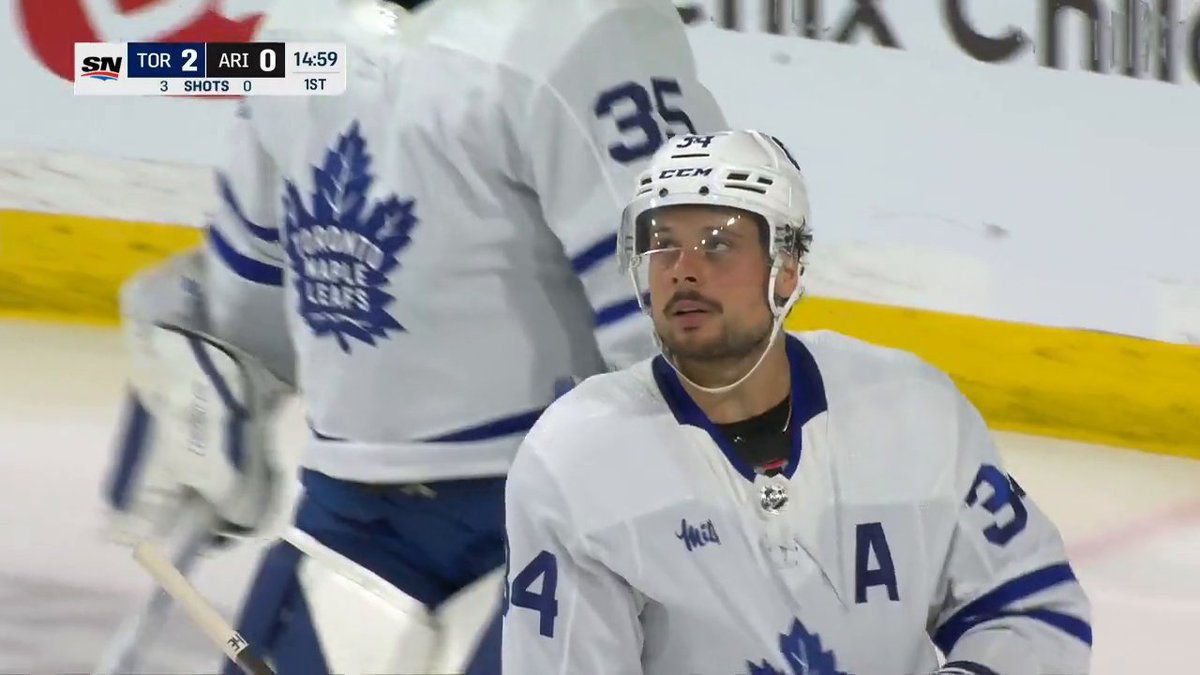 AUSTON MATTHEWS HAS 50 GOALS IN 54 GAMES! 🚨 We are truly witnessing something special.