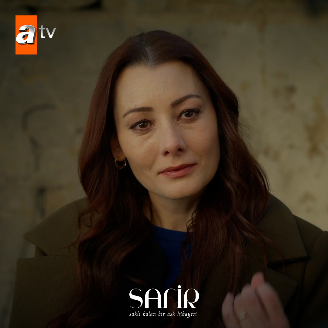Cemile gerçeği Vural’a söyledi. #Safir ‘Saklı Kalan Bir Aşk Hikayesi’ final bölümüyle Pazartesi 20.00’de #atv’de. 💠 atv