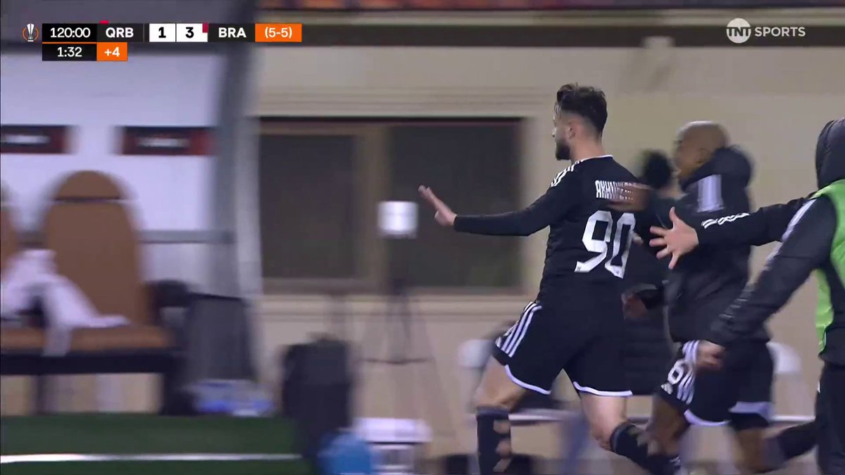 Look at those scenes! ๐ Qarabag's Nariman Akhundzada secures victory in the dying moments ๐ #UEL