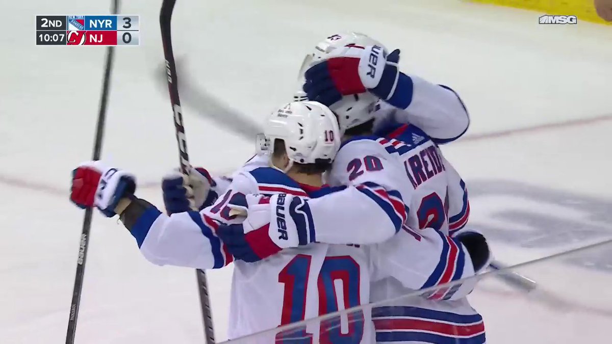 That's an ELITE breakout pass from Igor Shesterkin. 🍎