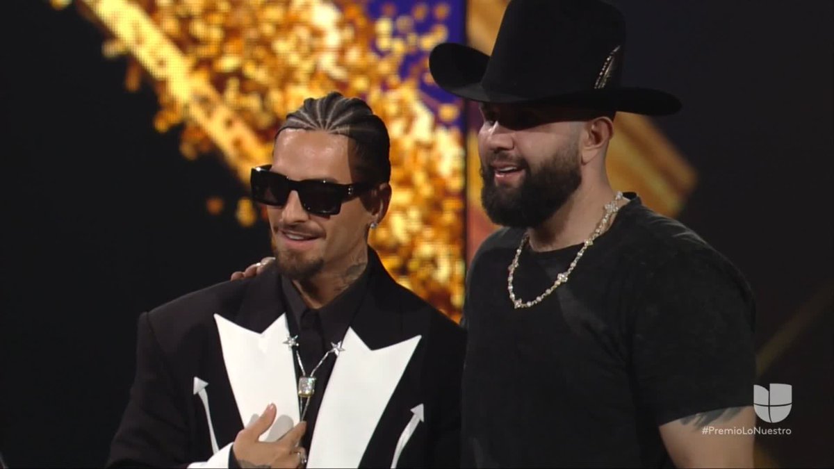 .MALUMA y CARIN LEON ponen el alto la música mexicana y colombiana. 🇲🇽🇨🇴 #PremioLoNuestro