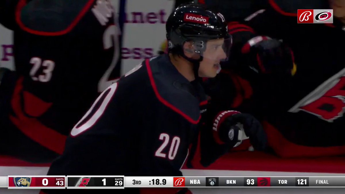AHHHHHHOOOOOO!!!! Carolina Hurricanes lead it, 1-0, with 18.9 left to play! #CauseChaos