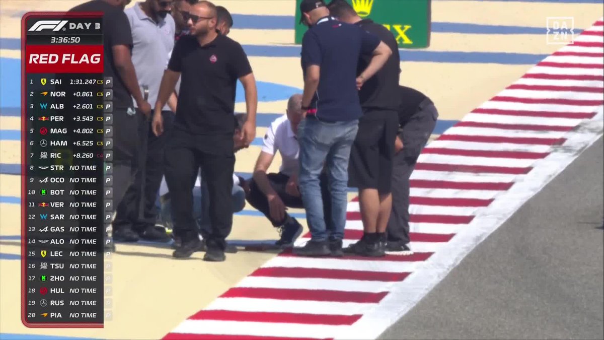 🚨 Estad preparados, activad las alarmas porque se viene un anuncio 𝐓𝐑𝐄𝐌𝐄𝐍𝐃𝐎 ⏰ Lo desvelamos en DAZN a las 11:45h #F1Testing 🏁