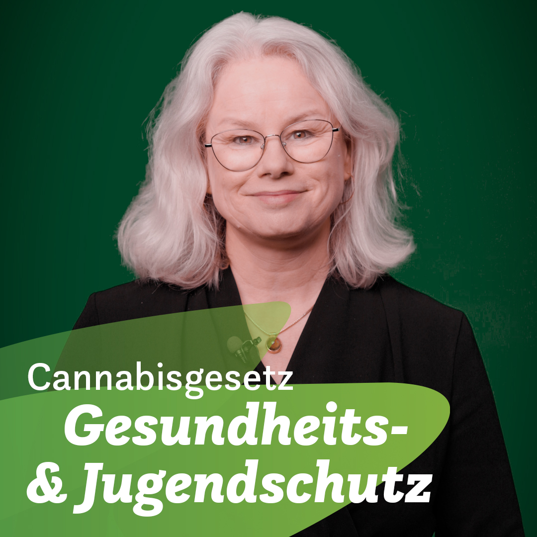 Heute haben wir im Bundestag das #CannabisGesetz verabschiedet! Wir entkriminalisieren den Konsum von Cannabis für Erwachsene &amp; ermöglichen eine sichere &amp; kontrollierte Abgabe. Kirsten Kappert-Gonther erklärt, wie wir so Gesundheits- &amp; Jugendschutz stärken &amp; den Schwarzmarkt eindämmen 👇