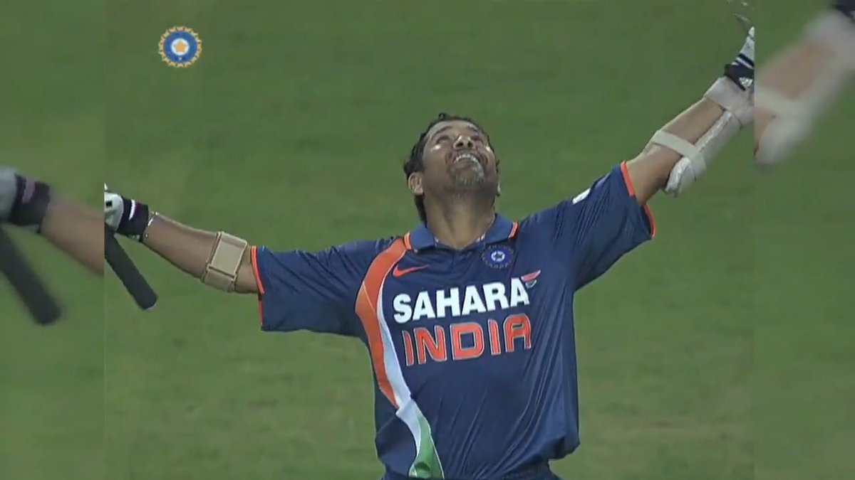 GOD OF CRICKET CREATED HISTORY AT GWALIOR....!!! 🇮🇳 Sachin Tendulkar, at the age of 37, became the first Men's cricketer to score Double Hundred in ODI history "OTD in 2010". 🫡