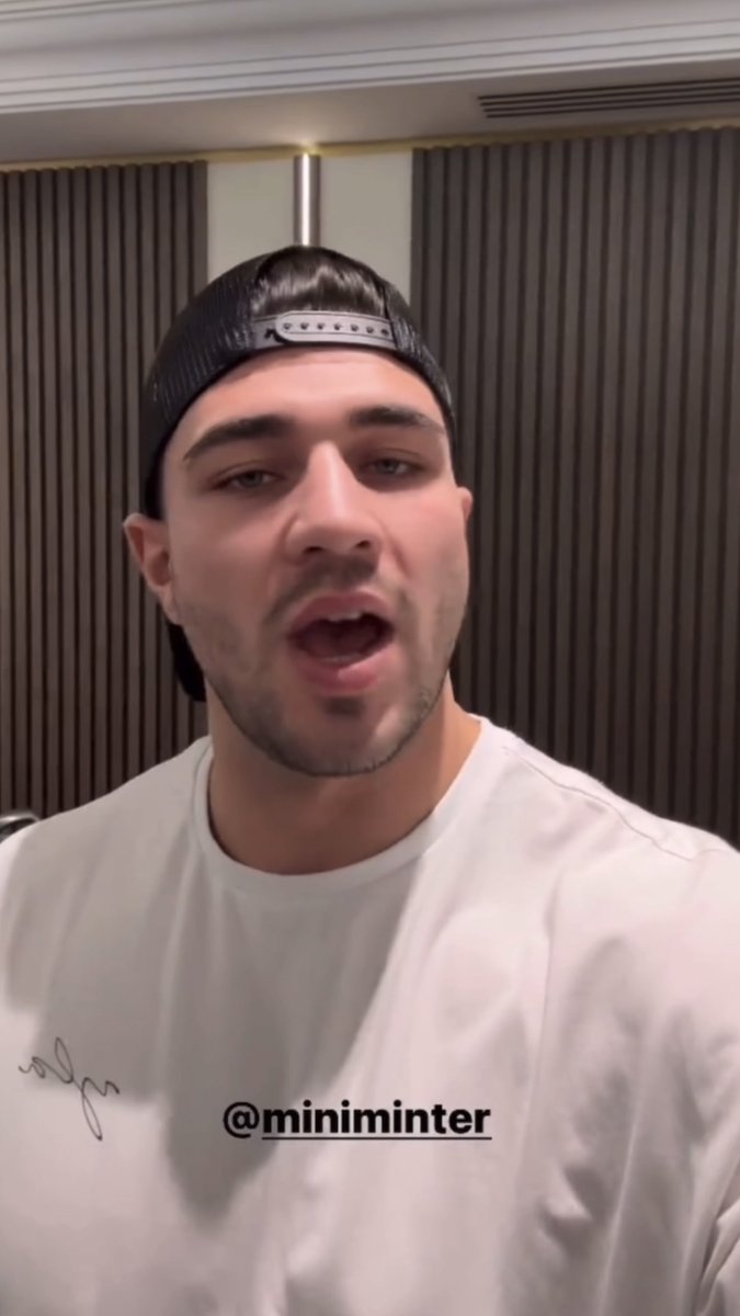 Tommy Fury firing back at KSI's fellow Sidemen member Simon (Miniminter) on Instagram today… [🎥 Tommy Fury]