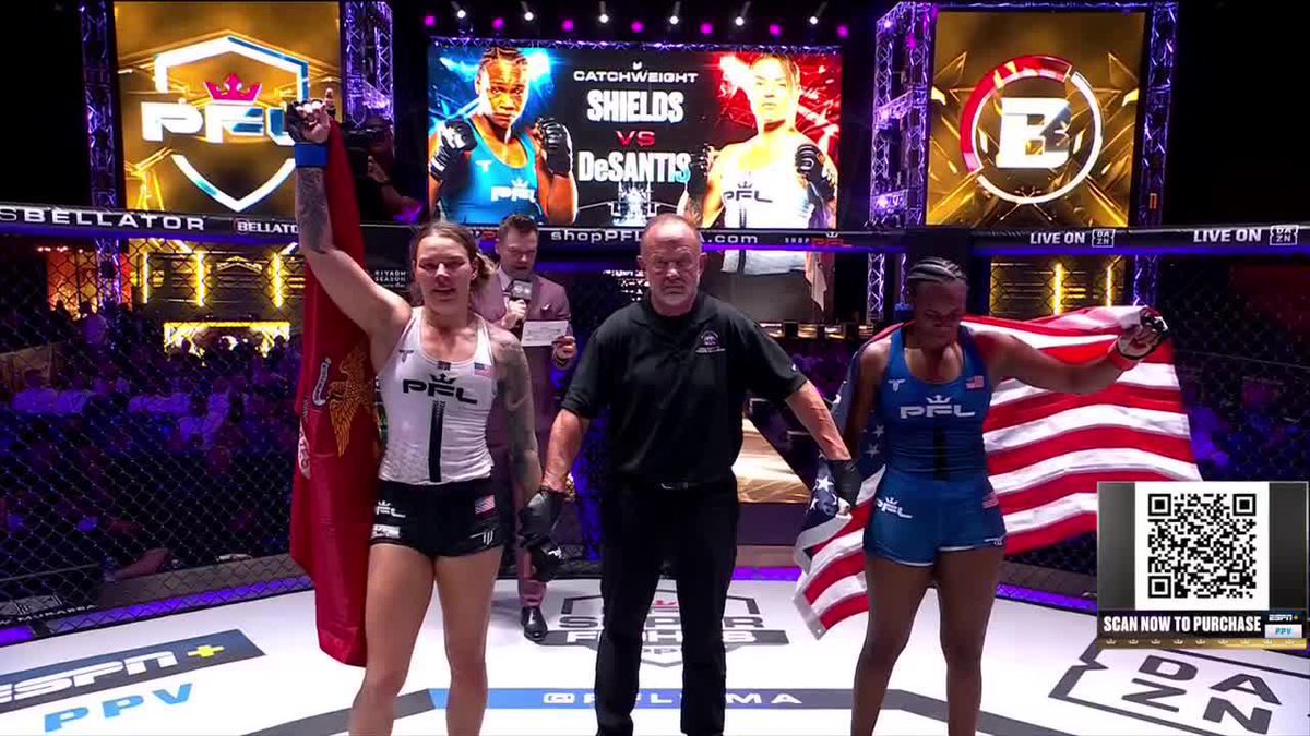 Claressa Shields gets the W and improves to 2-1! #PFLvsBellator LIVE NOW 🇺🇸 ESPNEWS & ESPN+ 🔗 🌏