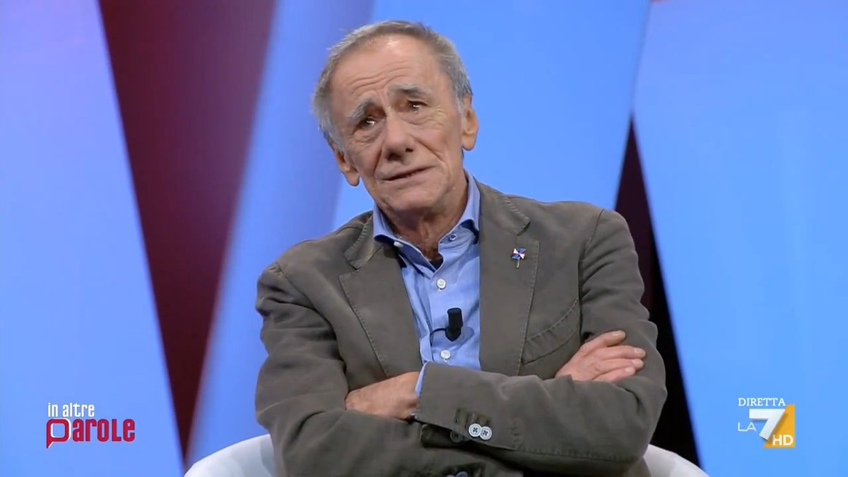 Vecchioni in lacrime per le manganellate a Pisa: "sono cose che non devono succedere" #inaltreparole