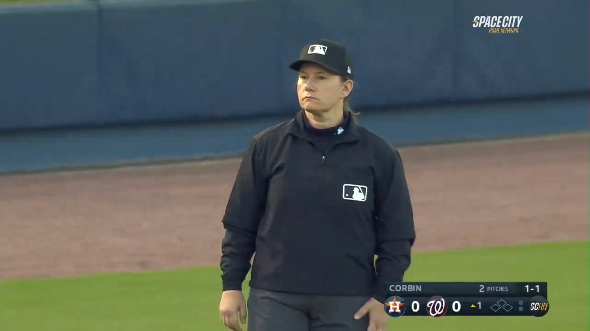 Jen Pawol is an umpire in tonight’s Astros-Nationals game. She began the game as the third base ump. She’s the first woman to work an MLB #SpringTraining game in 17 years.