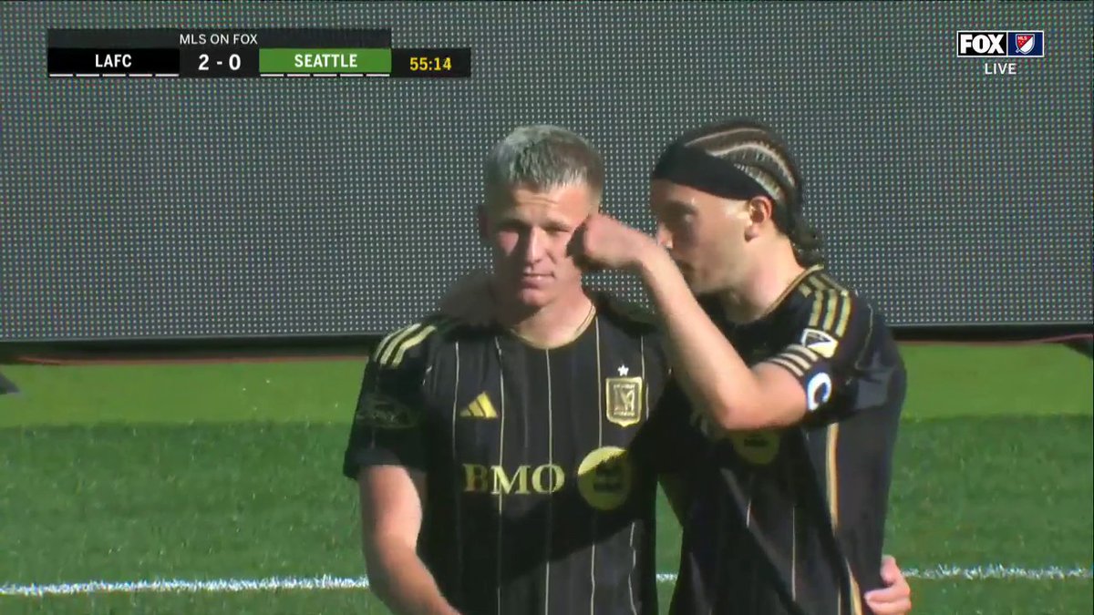 Mateusz Bogusz z przepięknym golem na start MLS