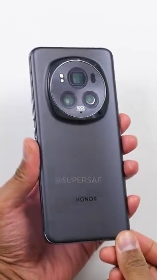 #HONORMagic6 Pro -6.8" 120Hz LTPO -4320Hz dynamic dimming -Triple Falcon Camera 50MP Primary (Variable Aperture) 50MP Ultrawide 180MP Periscope Telephoto -Snapdragon 8 Gen 3 -HONOR Magic OS 8.0 -5600mAh Battery -80W Wired/66W Wireless -From £1099.99 #HONORMWC2024 #MWC24