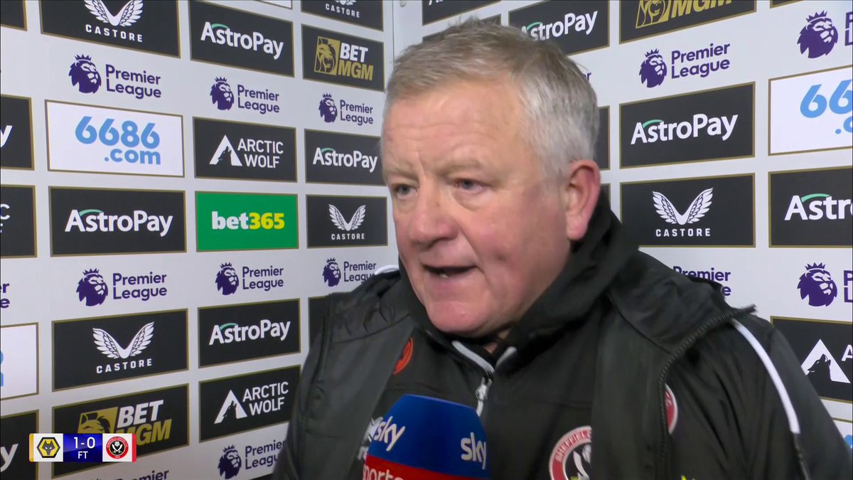 "You should imagine my response to stuff like that" 👀 Chris Wilder's reaction to THAT incident as two of his Sheffield United players clashed ⭕