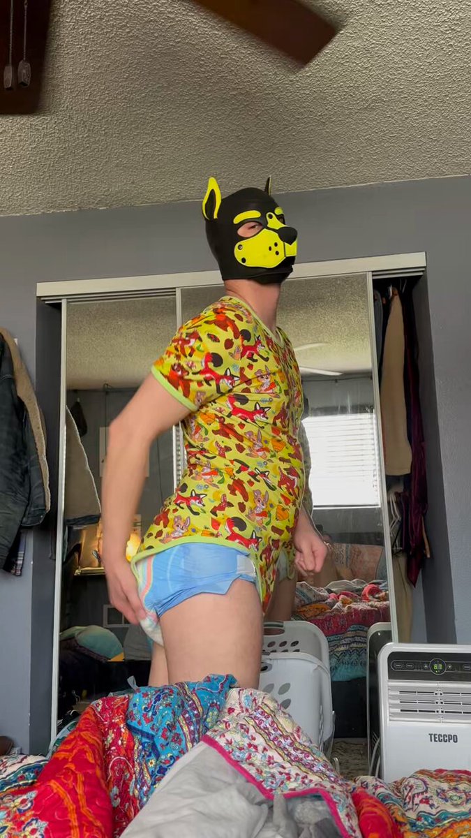 Two days until we fly out to CAP. Now is not the time to be a bratty puppy Pup Trojan Nefarious Pack for CAP!!!! #abdl #littlespace #ageplay #adultbaby #diaperlover #diaperboi #dadsonroleplay #handlerpup #messydiaper #stinkydiaper #stinkypuppy