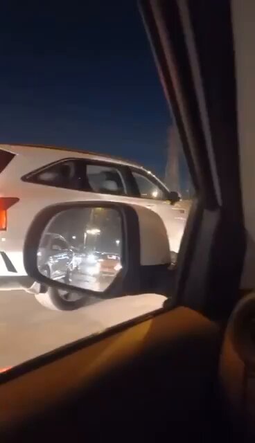 السيد القائد الأعلى مقتدى الصدر