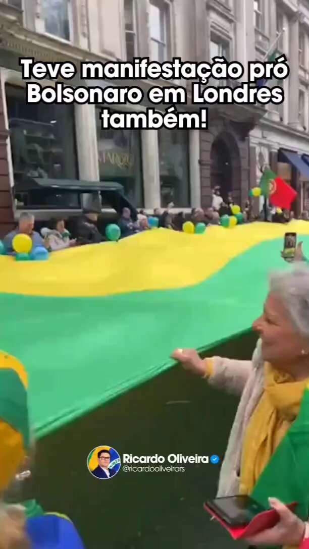 Teve manifestação pró-Bolsonaro em Londres também.