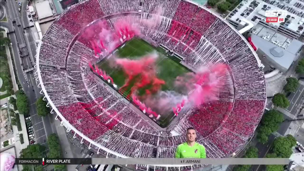 🤯🇦🇷 EL RECIBIMIENTO DE RIVER PARA EL SUPERCLÁSICO DEL FÚTBOL ARGENTINO.