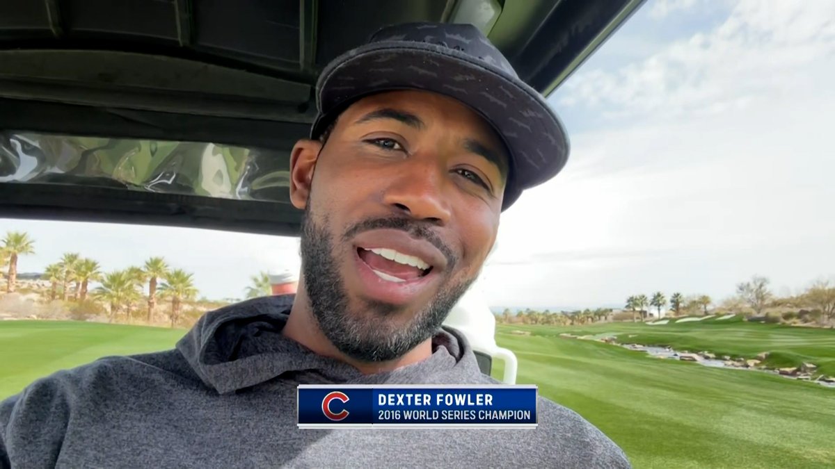 Dexter Fowler congratulates Cody Bellinger 🤝