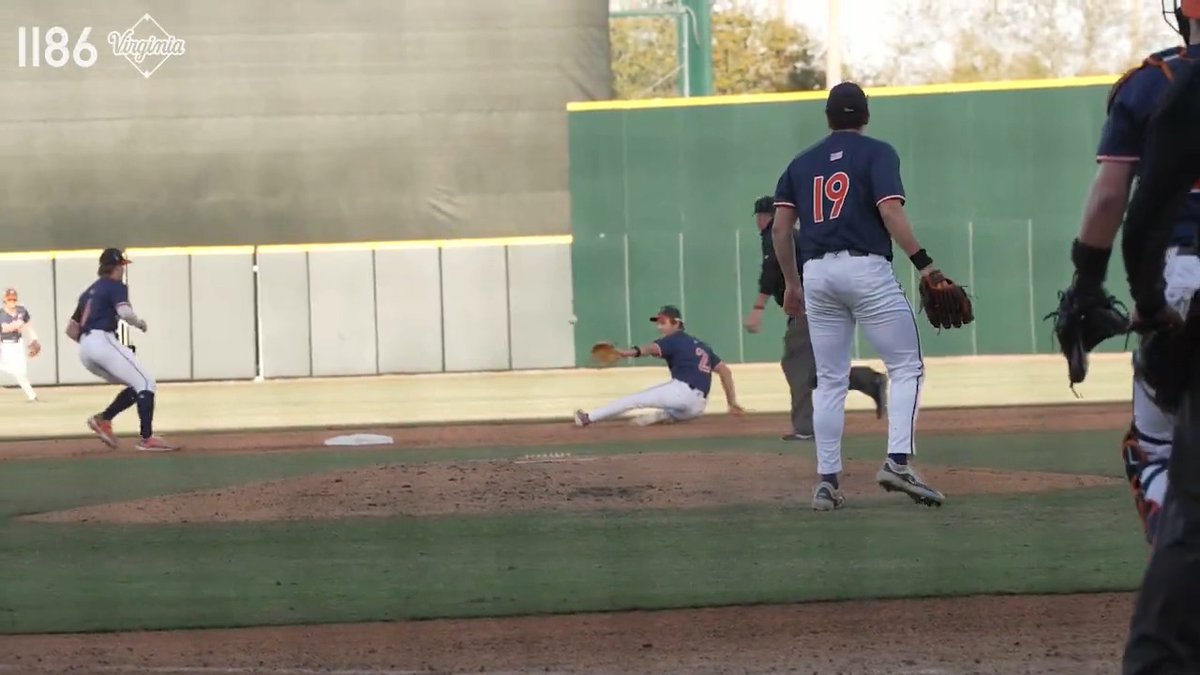 Can we talk about this turn!! NCAA Baseball | #SCTop10