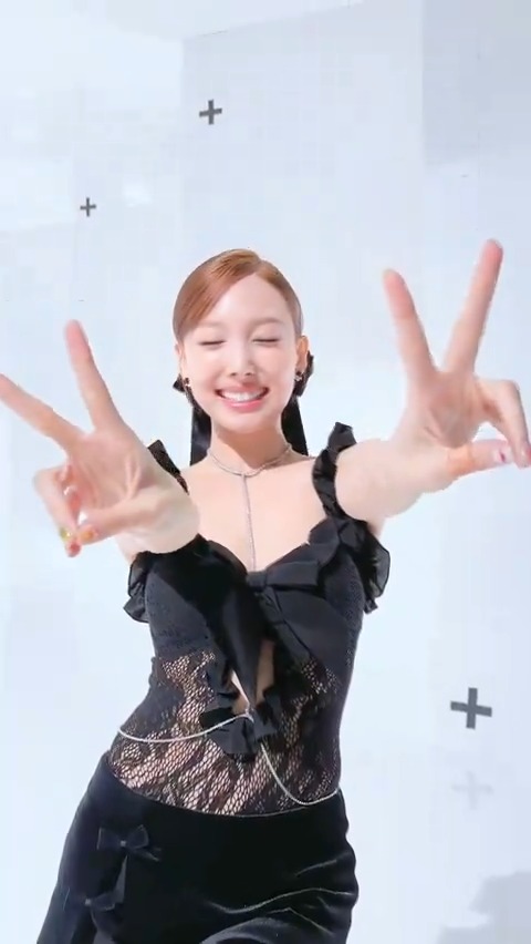 #NAYEON heart is burning burning burning🐰 +*:ꔫ:* 𝐿𝑖𝑠𝑡𝑒𝑛 𝑂𝑁𝐸 𝑆𝑃𝐴𝑅𝐾 *:ꔫ:*+ +*:ꔫ:* 𝐿𝑖𝑠𝑡𝑒𝑛 𝑊𝑖𝑡ℎ 𝑌𝑂𝑈-𝑡ℎ *:ꔫ:*+ #TWICE #트와이스 #나연 #WithYOUth❤‍🔥 #ONESPARK💥