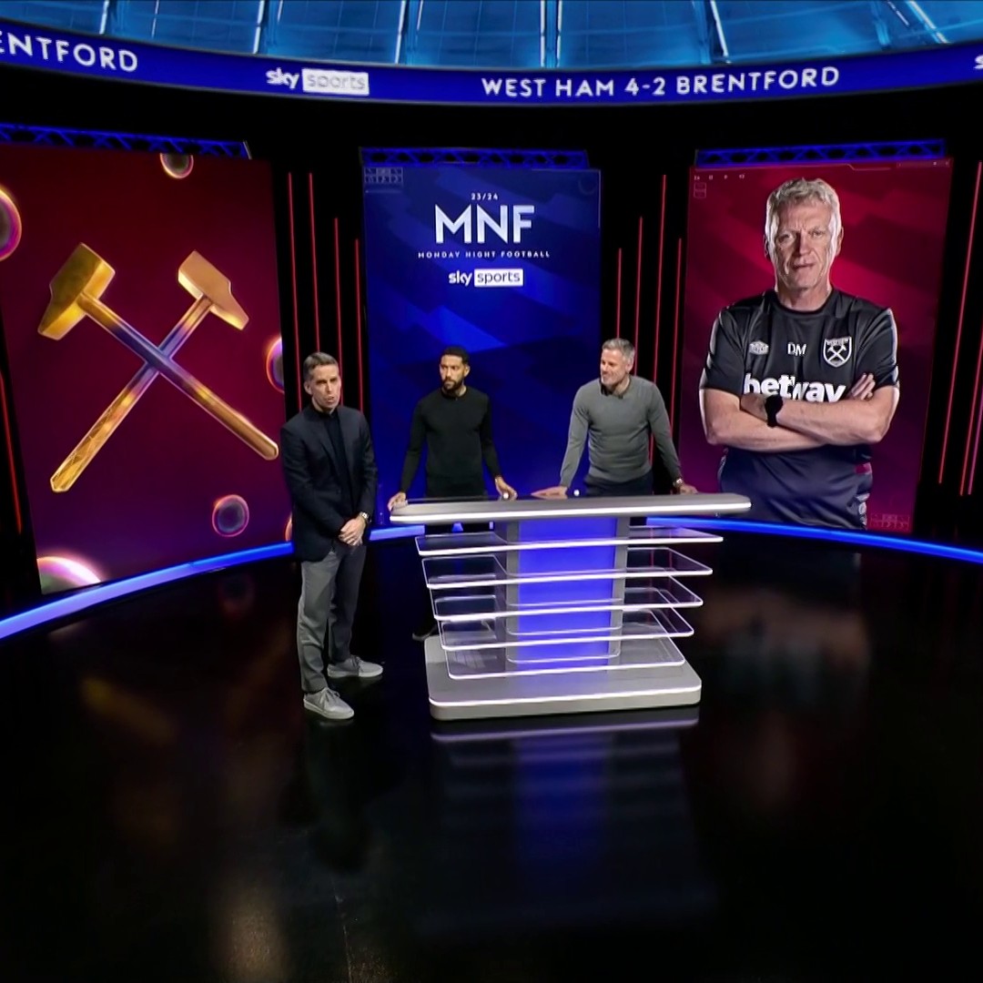 "That's where there might be a little bit of friction" 🤏 Jamie Carragher with his insight on West Ham's season 👇