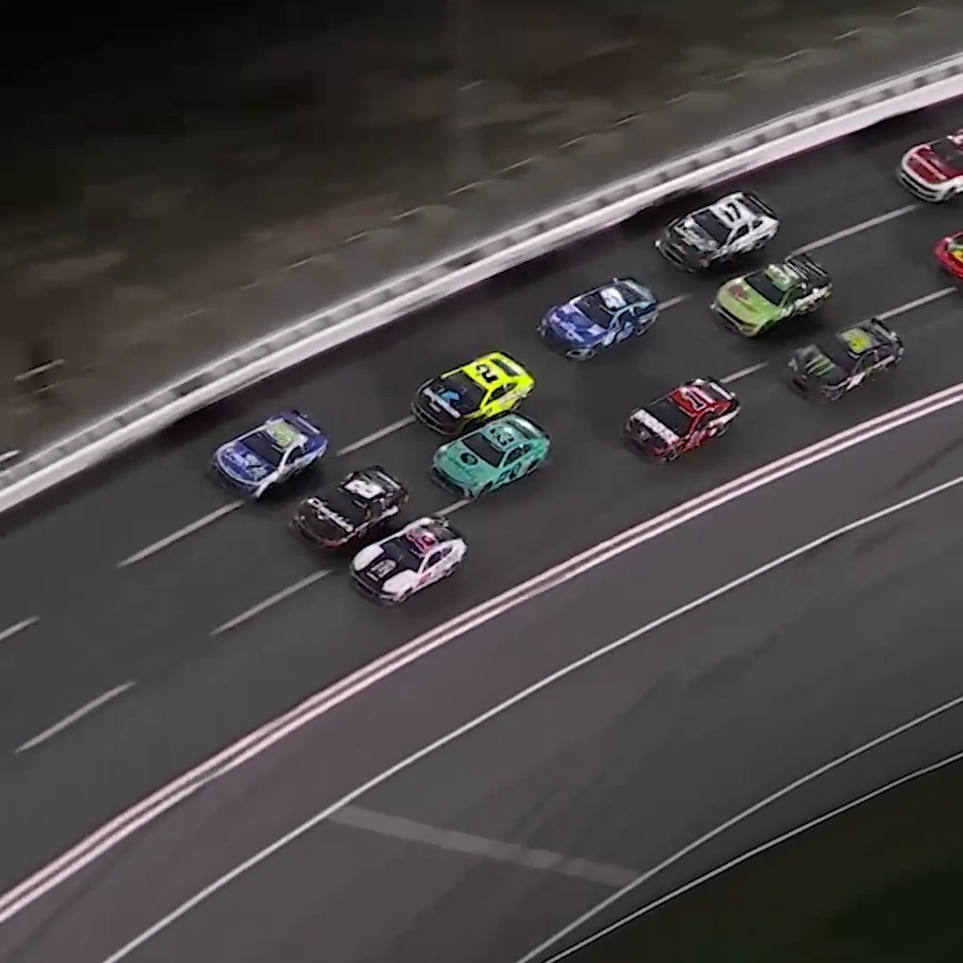 ¡Es increíble como terminaron en Atlanta! 🎥: Fox Sports Latin America Daniel Suárez | #NASCAR