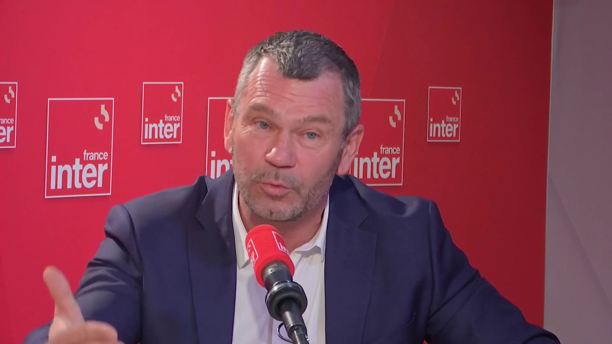 "On a tous une part de responsabilité", dans cette crise agricole, estime Thierry Cotillard, du groupement Les Mousquetaires. "On a fait une avancée avec la loi Egalim. Nous n’avons jamais opposé la défense du pouvoir d’achat avec le revenu des agriculteurs." #Le710Inter