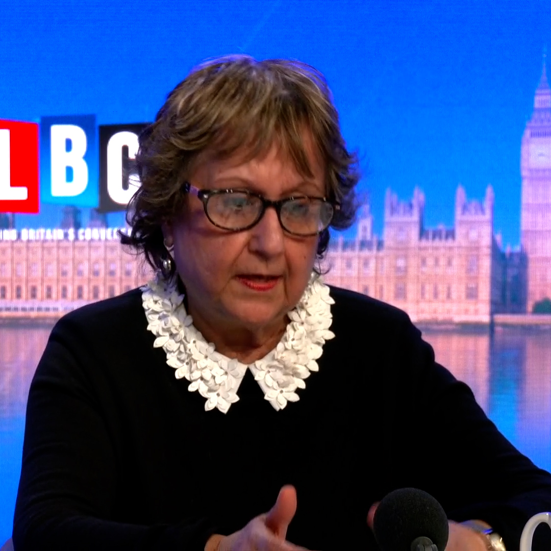 'The Conservative Party has a racist flora in its guts.' Political commentator Yasmin alibhai-brown tells the #crossquestion panel the Tory Party has always been 'racist' and that Islamophobia is just 'an incarnation' of previous prejudices towards people of colour. Iain Dale 🏴󠁧󠁢󠁥󠁮󠁧󠁿🇬🇧 ⚒️
