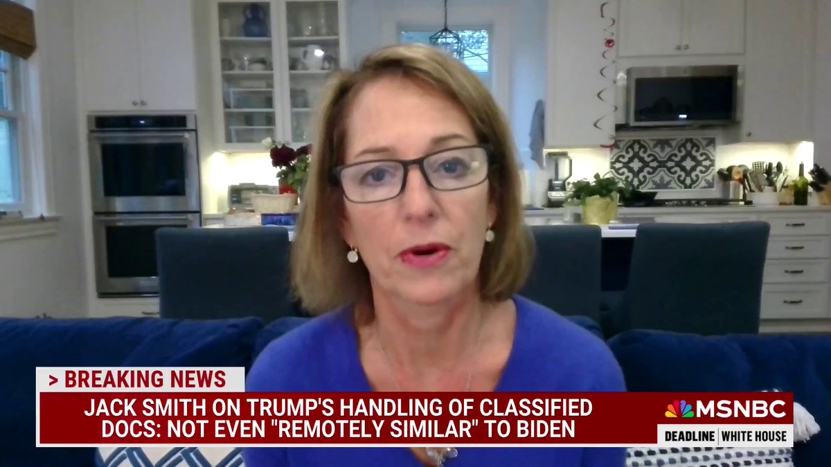 “Jack Smith is taking this on the horns, and deciding that it appropriate to speak in court filings, but that it is also appropriate for him to explain that this is a bunch of malarkey” Carol Leonnig on Jack Smith fighting Trump’s lies about classified info w/ Nicolle Wallace