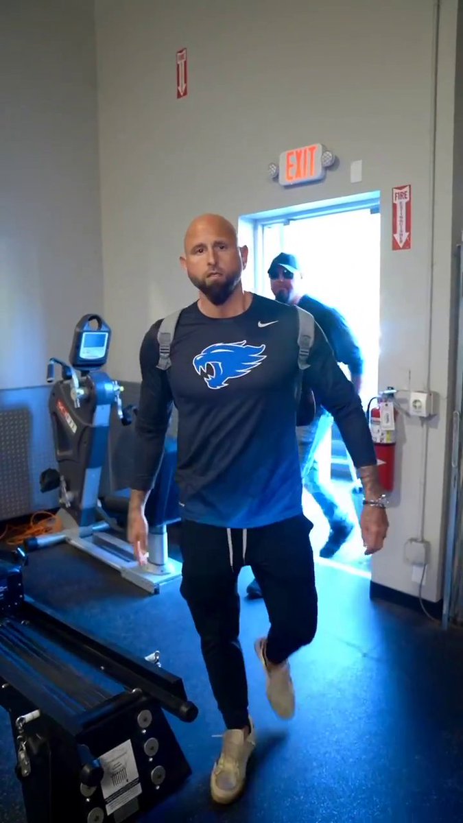 "We're here to take this place over" Karl Anderson ‘The Machine Gun’ and “The Big LG” Doc Gallows are in #WWENXT with one thing on their mind 👀