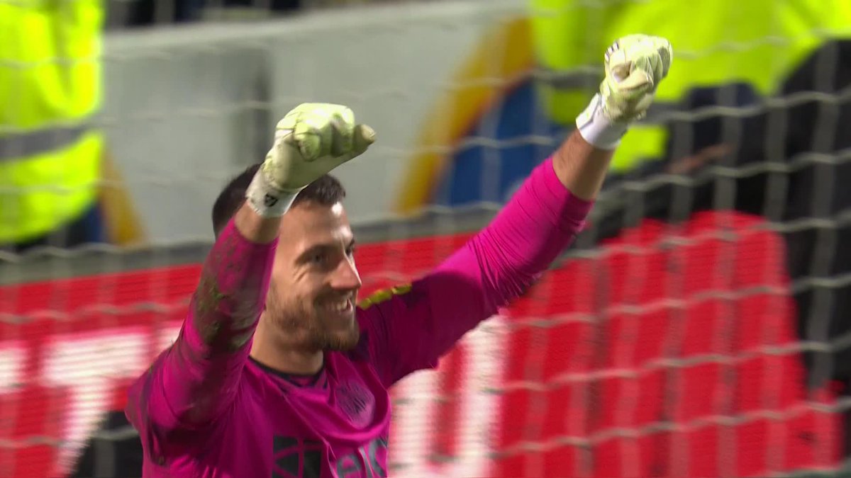 A big moment from Heco Dúbravka! 🧤