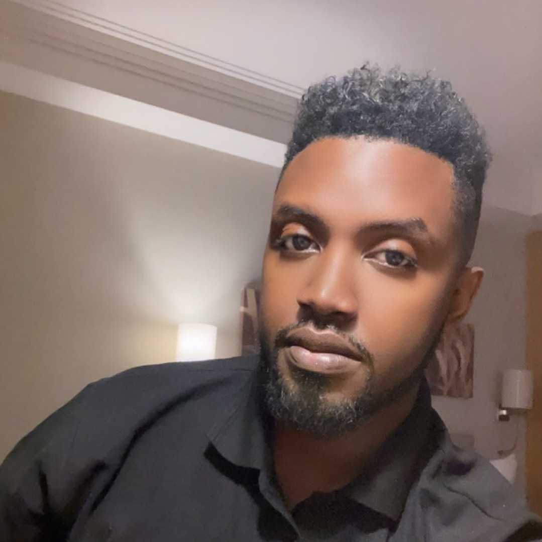 +1 🥳 Living richer in character Living abundantly Living generously Lighting other candles along the way 36 looks amazing on me 🥂