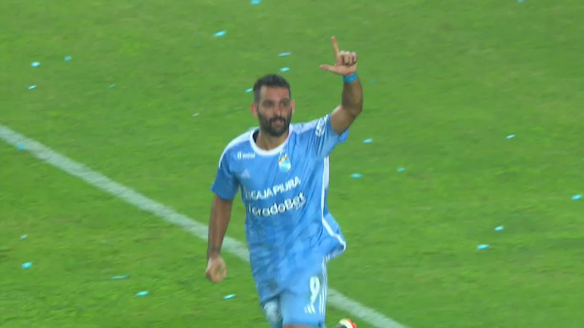 Lo de Martín Cauteruccio 🇺🇾 en Sporting Cristal 🇵🇪 es un disparate total. Acaba de convertir por triplicado vs. Always Ready y acumula ¡17! goles en apenas 7 partidos desde que llegó al club. Es su 4° hattrick con esta camiseta. Sí, leyeron bien.