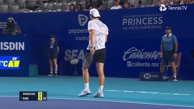 Does this backhand remind you of anyone? 🤔 Aleks Kovacevic | Abierto Mexicano de Tenis | #AMT2024