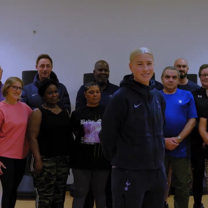 "You’re the ones that are fighting every day." 🗣️ Bethany England took part in Tottenham Hotspur Foundation's Move 4 U session for people who have been affected by cancer 🤍 The Move 4 U programme has been nominated for Community Project of the Year in tonight’s London Football Awards 👏