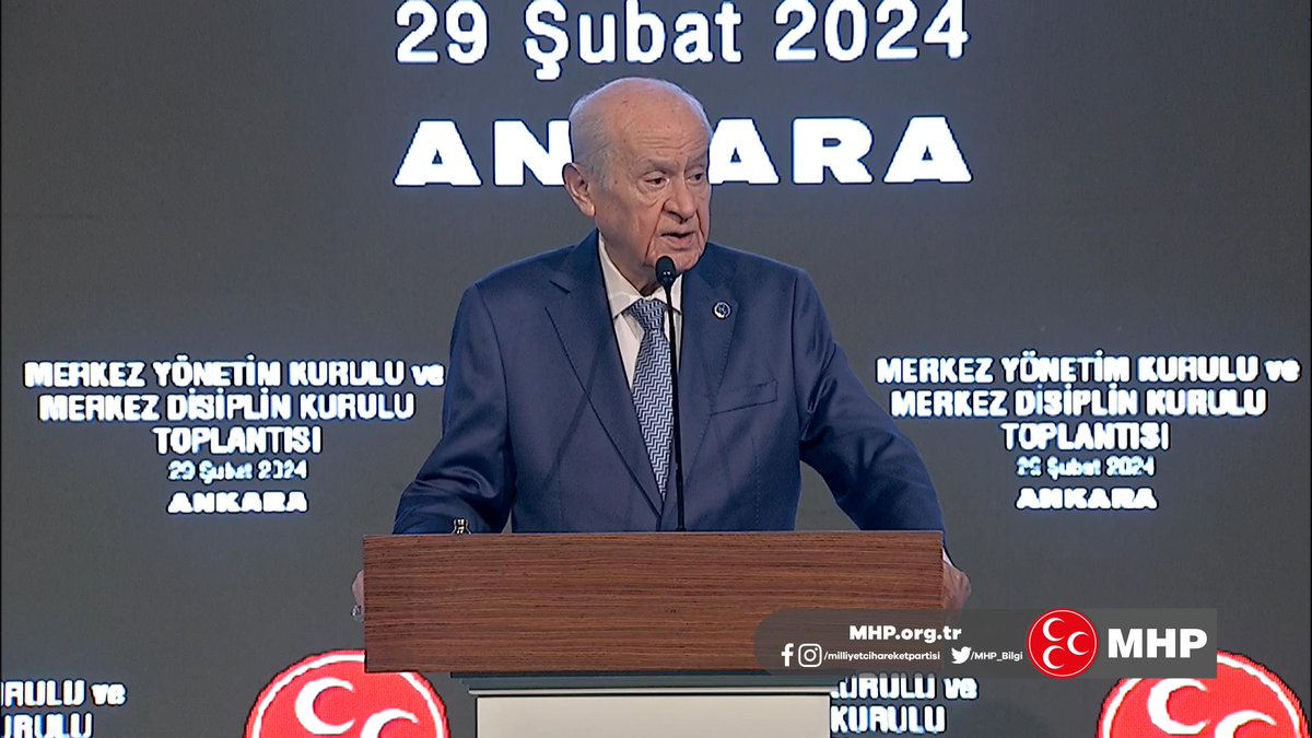 Atatürk bugünkü CHP’yi görseydi emin olunuz ki, çizmelerini giyip mavzerini kuşanır, bu defa da partisi için kurtuluş mücadelesi başlatırdı.