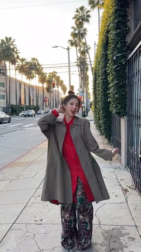 #CHAEYOUNG's solo spark in LA☀ 💥 Listen ONE SPARK ❤‍🔥 Listen With YOU-th #TWICE #트와이스 #채영 #WithYOUth #ONESPARK