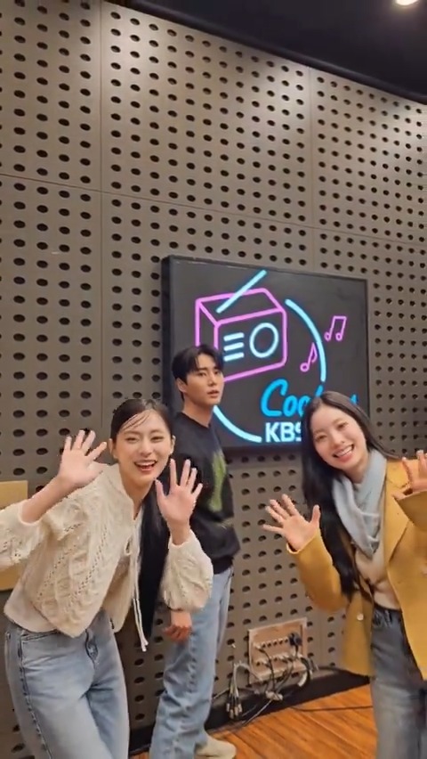 #YoungK ❤🔥 #DAHYUN #TZUYU #TWINFLAME 💥 Listen ONE SPARK ❤🔥 Listen With YOU-th DAY6 #TWICE #트와이스 #다현 #쯔위 #DAY6 #데이식스 #영케이 #WithYOUth #ONESPARK