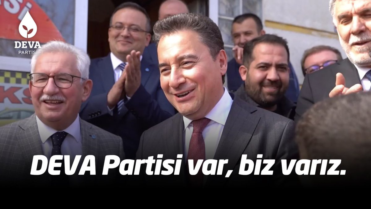 Genç arkadaşım çok güzel bir soru sordu. Ben de kendisine anlattım. Hiçbir vatandaşımız seçeneksiz değil. DEVA Partisi var, biz varız.