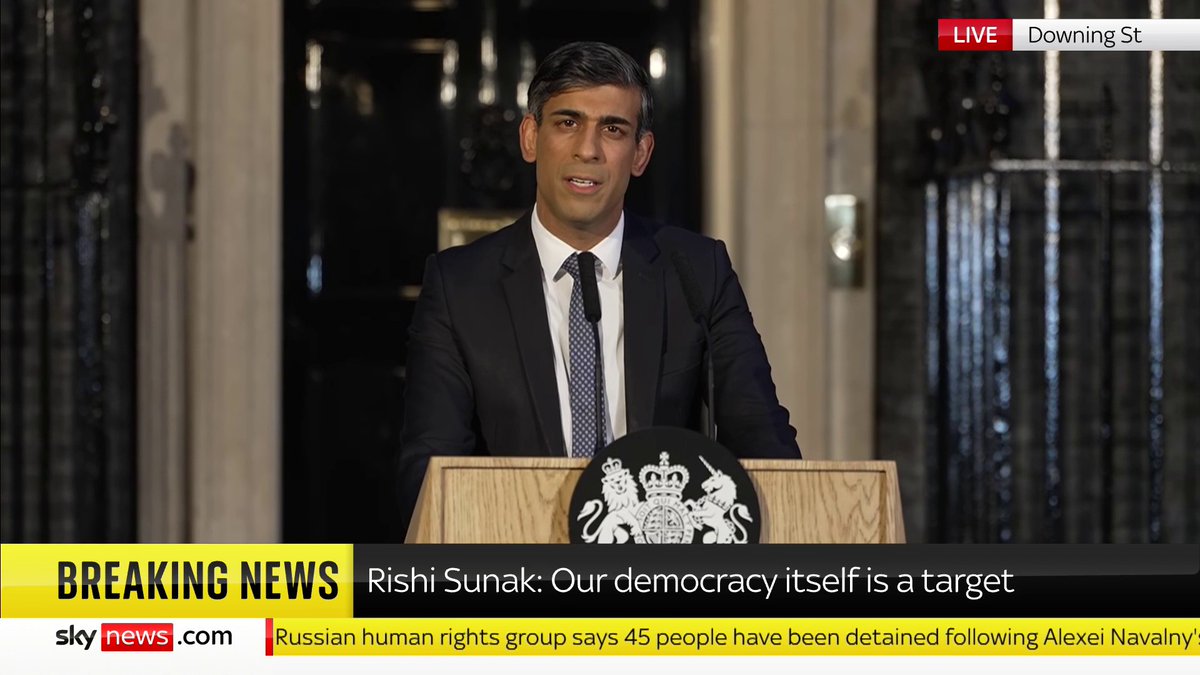'I need to speak to you all this evening because this situation has gone on long enough' Prime Minister Rishi Sunak addresses the rise in extremism and says 'forces have been trying to tear us apart' since 7 October. 📺 Sky 501 and YouTube