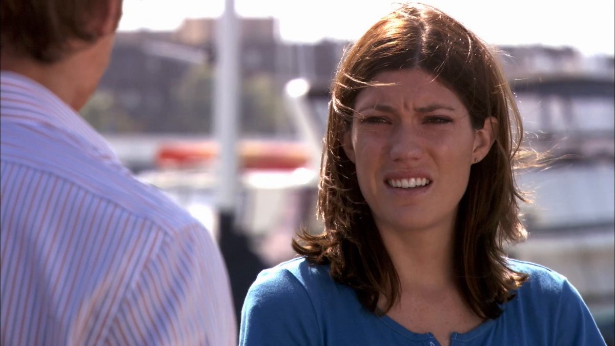 Deb's giving Dexter some much needed tough love. 😤 ❤️ #Dexter