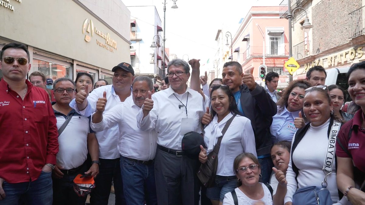 A punto del inicio del evento de arranque de campaña de la Dra. Claudia Sheinbaum Pardo, el Zócalo luce abarrotado de esperanza. Sin duda, un día histórico para la continuación de la Transformación en nuestro país.