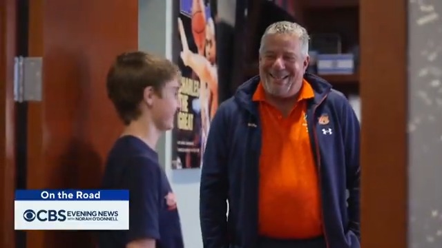 When Sam Cunningham was diagnosed with Leukemia at 12, Auburn Men's Basketball Coach Bruce Pearl sent him words of encouragement and made him a promise: Beat cancer, come to Auburn and you can be team manager. And the freshman has done just that. Steve Hartman is On the Road.