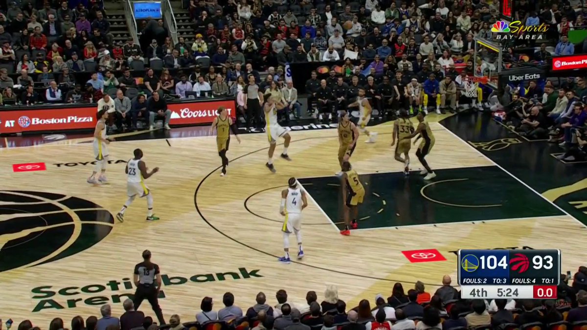 Incredible awareness by TJD to beat the buzzer ‼️
