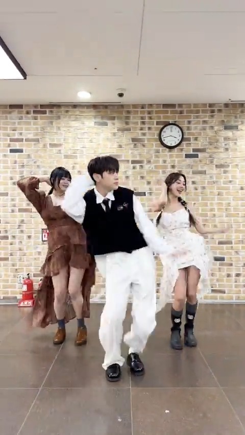 #KIMBYEONGKWANโคโ๐ฅ #JEONGYEON #JIHYO #TWINFLAME ๐ฅ Listen ONE SPARK โคโ๐ฅ Listen With YOU-th A.C.E #TWICE #ํธ์์ด์ค #์ ์ฐ #์งํจ #ACE #์์ด์ค #๊น๋ณ๊ด #WithYOUth #ONESPARK