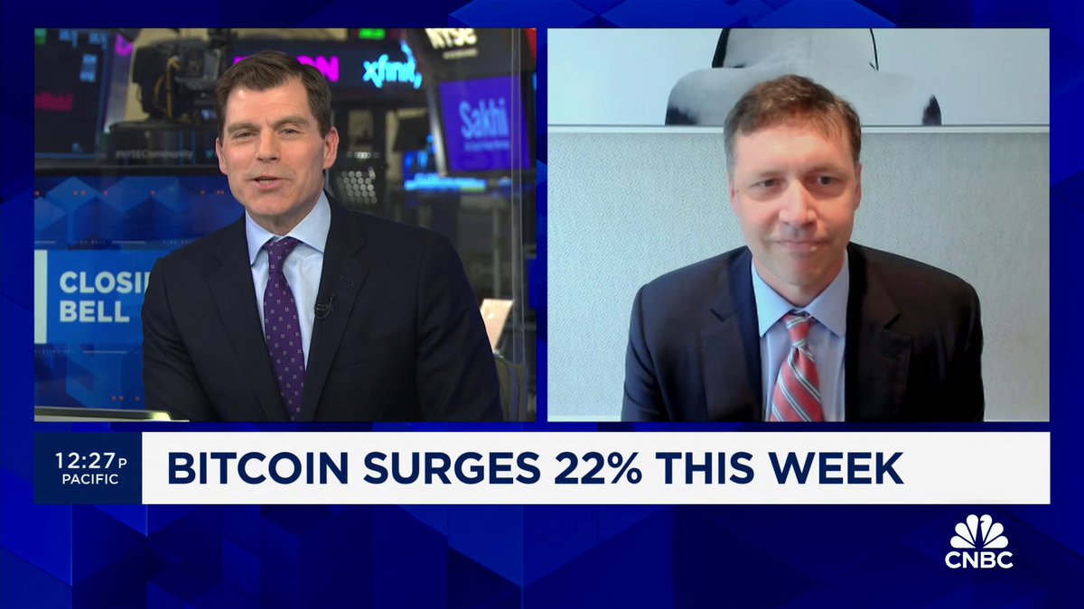 NEW: Bill Miller IV tells CNBC "we are in the very early innings today of a massive capital repricing event." #Bitcoin "We are massive bulls on this." 🐂