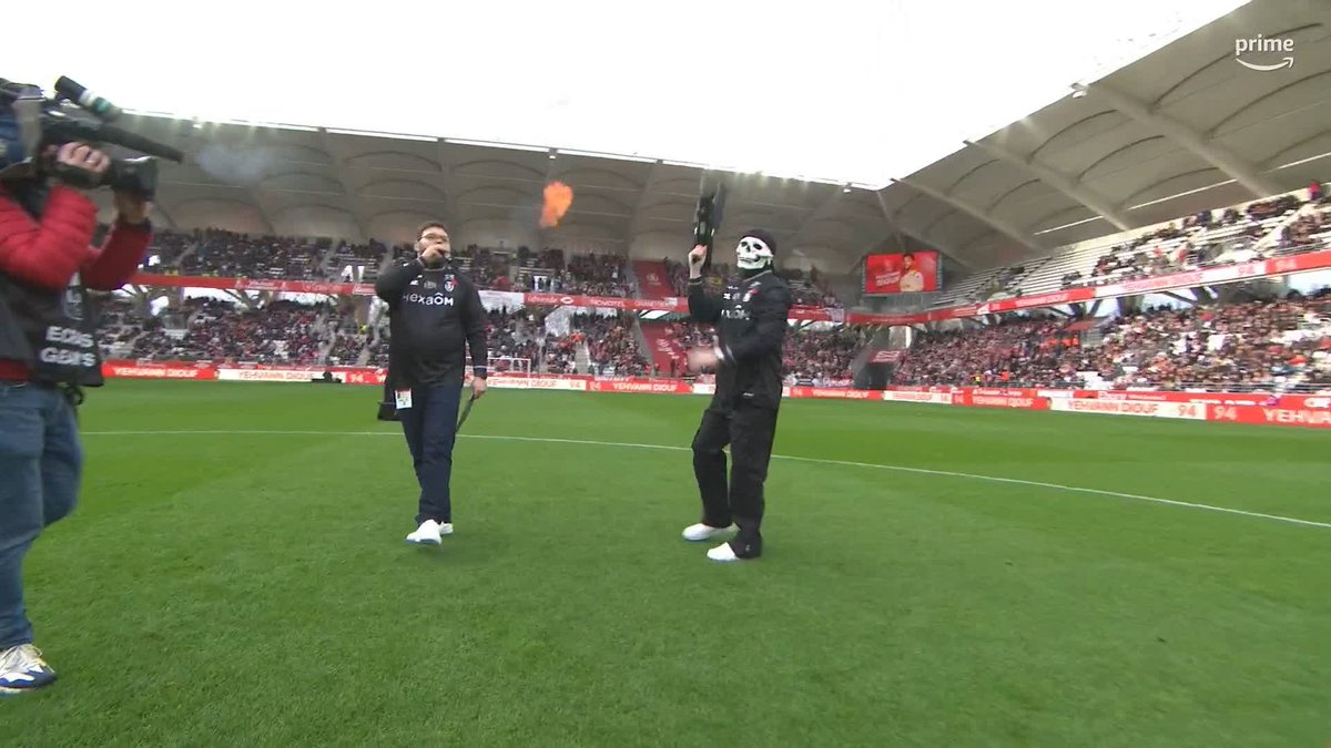 🗣️ Vivez la composition du Stade de Reims comme si vous étiez au stade ! #SDRLOSC