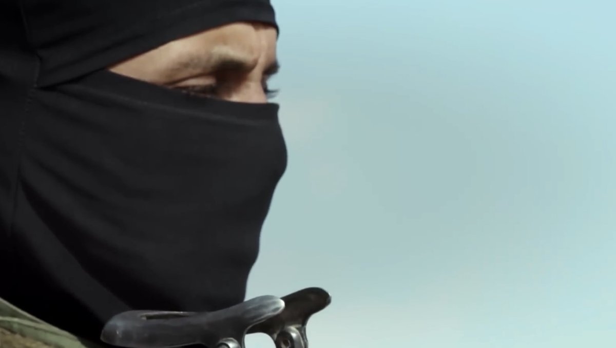 مابين السياسية والاقتصاد والطاقة والرياضة والتكنولوجيا وملفات آخرى ... مقتطفات لحلقات قدمتها من برنامج #دائرة_الشرق وضعت من خلالها النقاط عبر شاشة #الشرق_للأخبار #Asharqnews #هاني_الحجازي