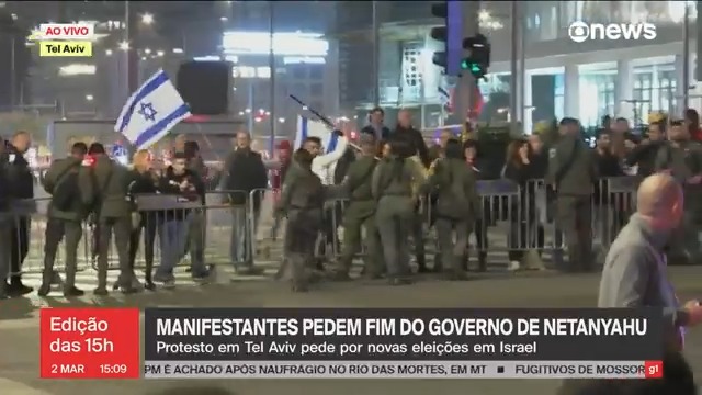 Protesto em Tel Aviv pede por novas eleições em Israel. Manifestantes pedem o fim do atual governo do primeiro-ministro Benjamin Netanyahu. ➡️Assista à #GloboNews: